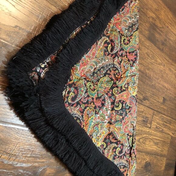 Large multicolor scarf/wrap/cover-up - Picture 5 of 9